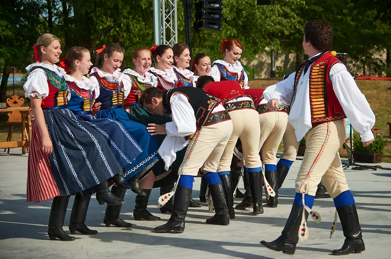 Folklorní festival Kraj beze stínu 2025