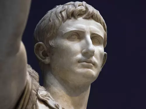 císař Augustus