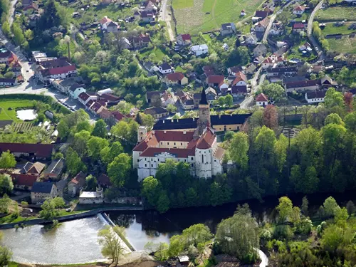 Noc literatury v Sázavě – klášterní areál * cukrárna MyšCafé * kulturní síň u Martina
