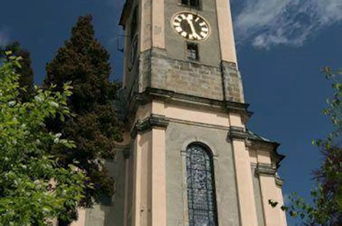 Barokní kostel sv. Maří Magdalény v Krásné Lípě 
