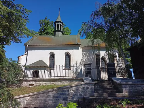 Kostel sv. Ondřeje Nelahozeves