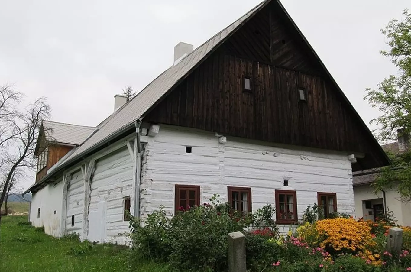 Nejstarší roubenka v Česku – roubenka na okraji Rtyně v Podkrkonoší 