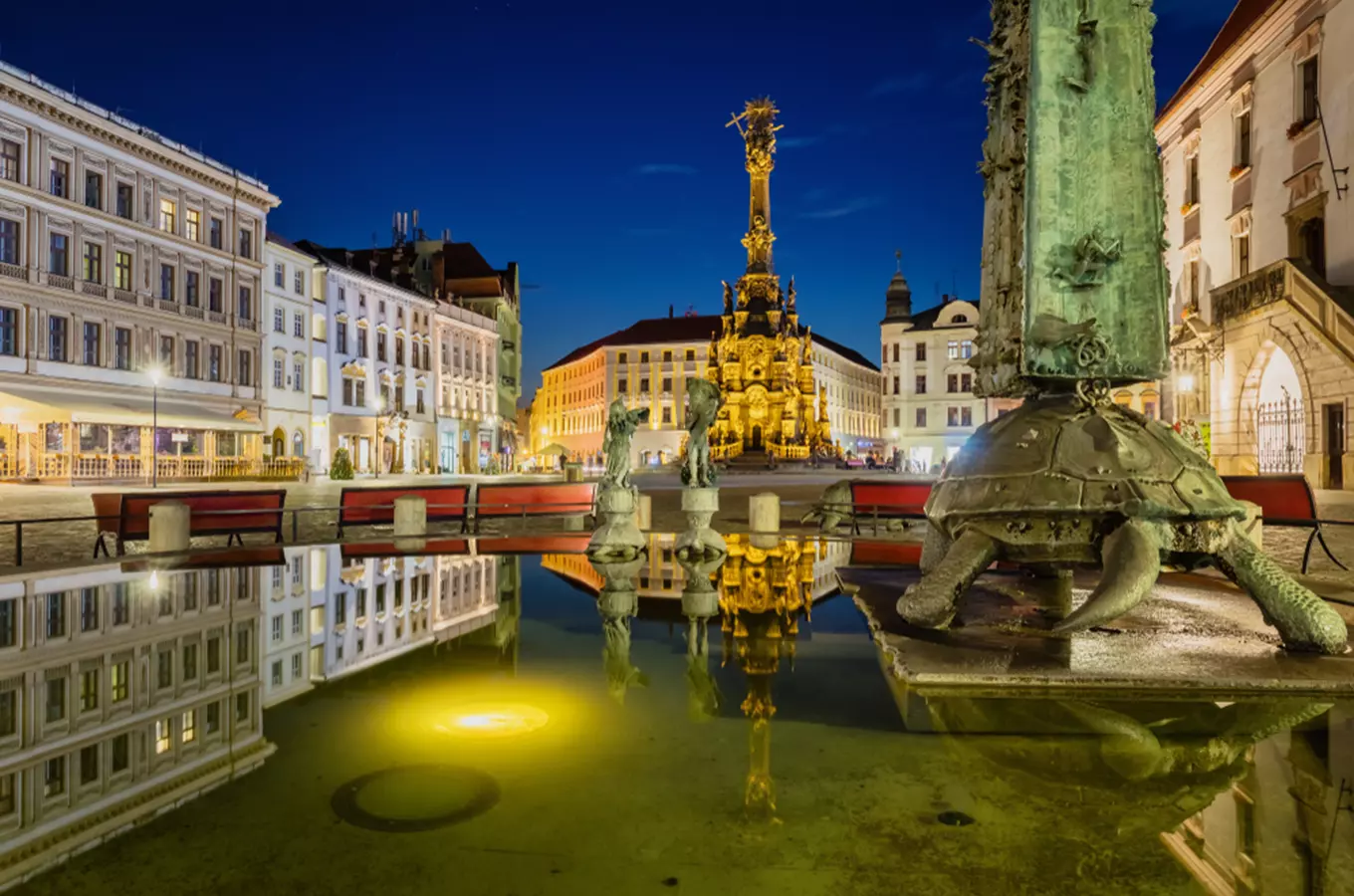 Užijte si prohlídku Olomouce s průvodcem, ukáže vám všechny tajná zákoutí města