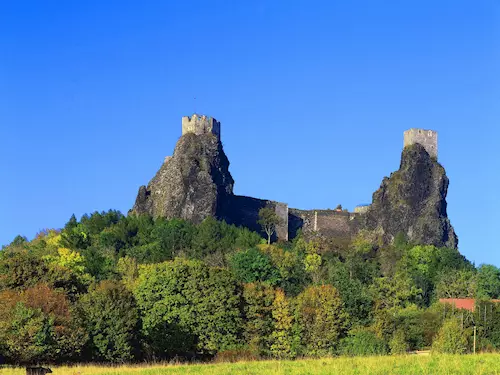 Zrícenina hradu Trosky bude zprístupnena všechny pondelky behem cervence a srpna