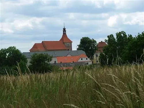 Kostel sv. Prokopa ve Starém Sedle