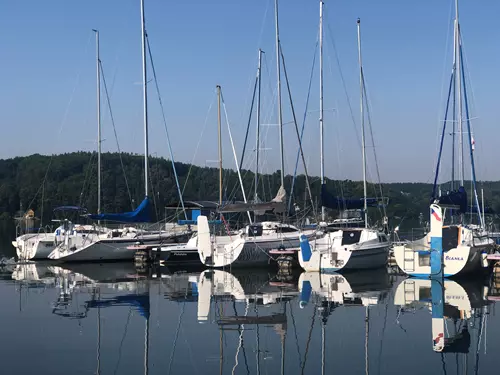 Yachting na Vranovské přehradě