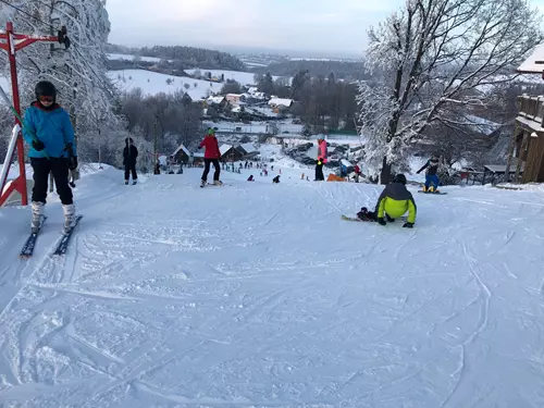 Šibeniční vrch v Mnichovicích – lyžování jen 20 km od Prahy