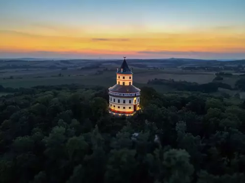 Noční komentované prohlídky na zámku Humprecht