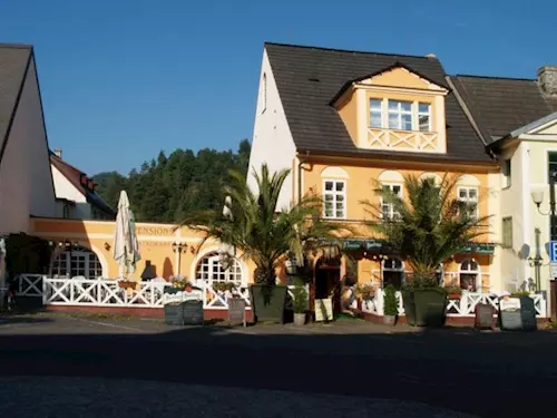 Penzion a restaurace U Zámku v Bečově nad Teplou