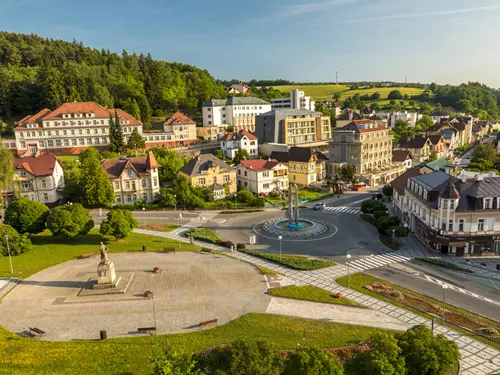 Luhačovice, Kudy z nudy, lázně