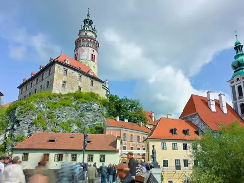 Ve stínu Krumlovského zámku  – zábavná poznávací hra pro celou rodinu