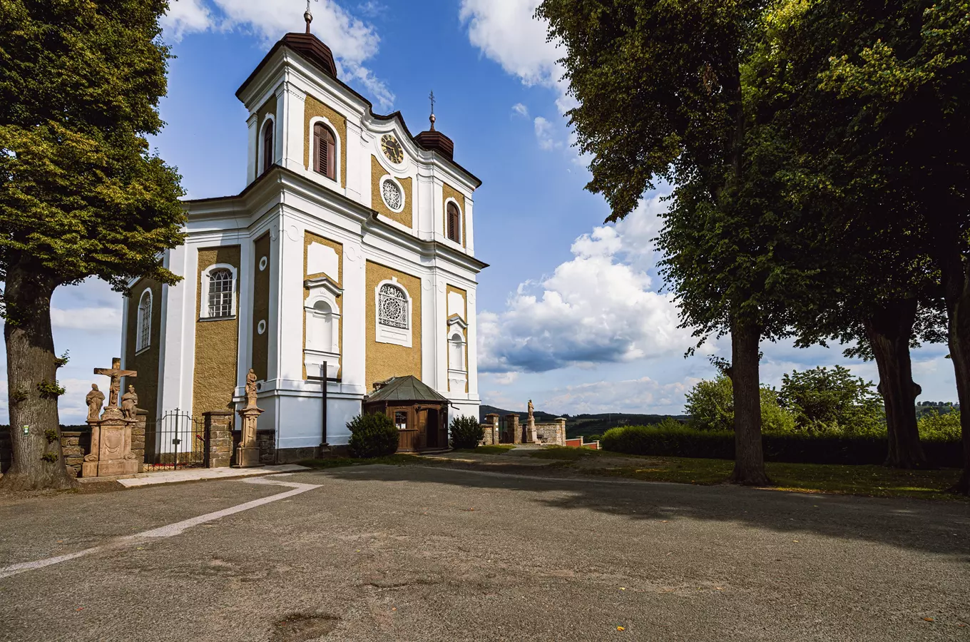 Kostel sv. Prokopa v Bezděkově nad Metují, Kudy z nudy