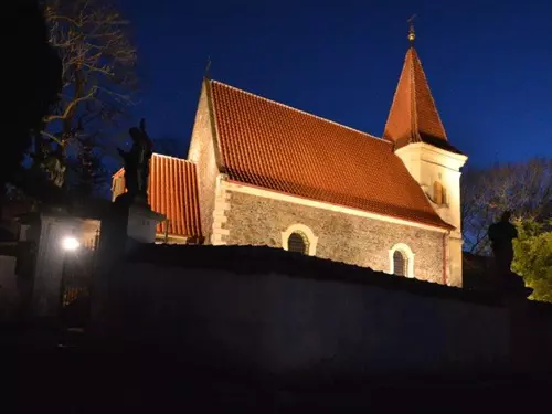 Kostel sv. Jakuba Staršího v Praze-Petrovicích