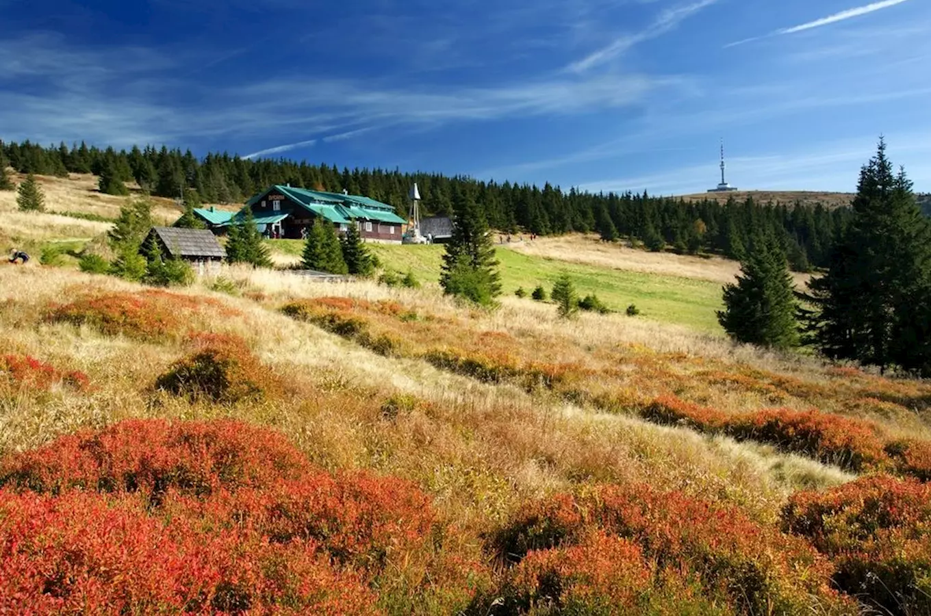 Turisty a cyklisty čekají v srpnu v Jeseníkách omezení