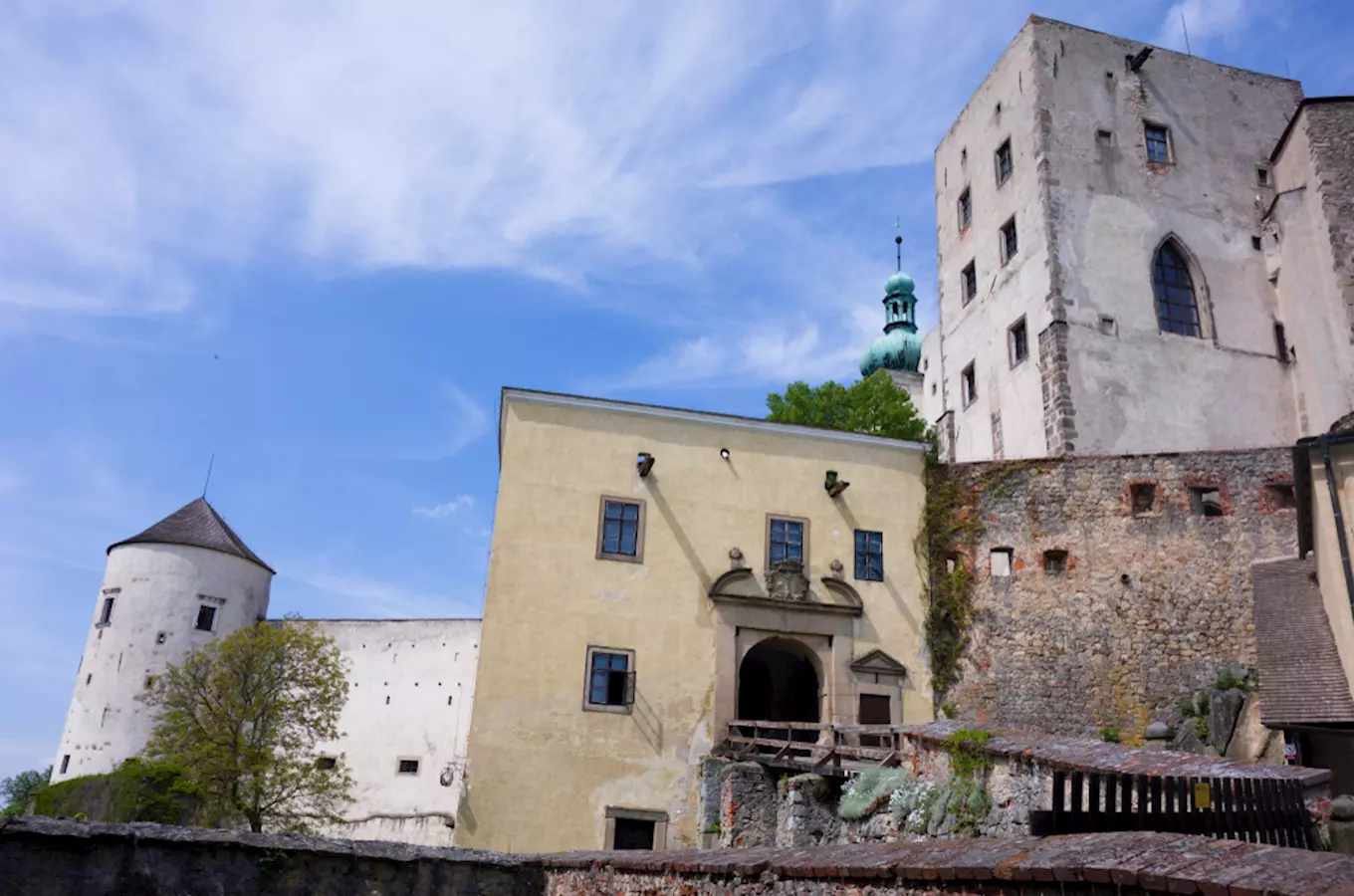 Navštivte vánoční hrad Buchlov a akci Na Štěpána na Buchlově otevřená brána