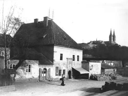 Podskalská celnice v roce 1909