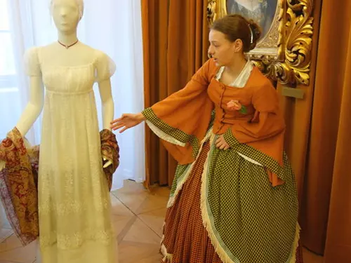 Řetězové provádění na zámku Vrchotovy Janovice