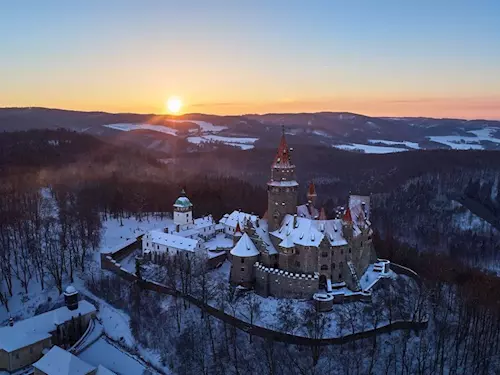 Zimní prohlídky na hradě Bouzov