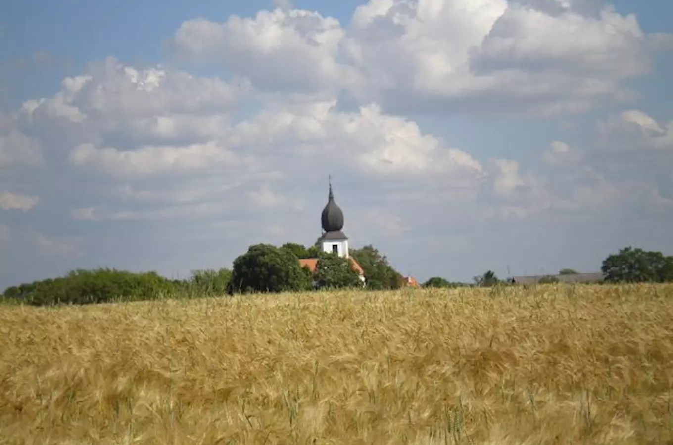 Kostel Povýšení sv. Kříže ve Starém Rožmitále