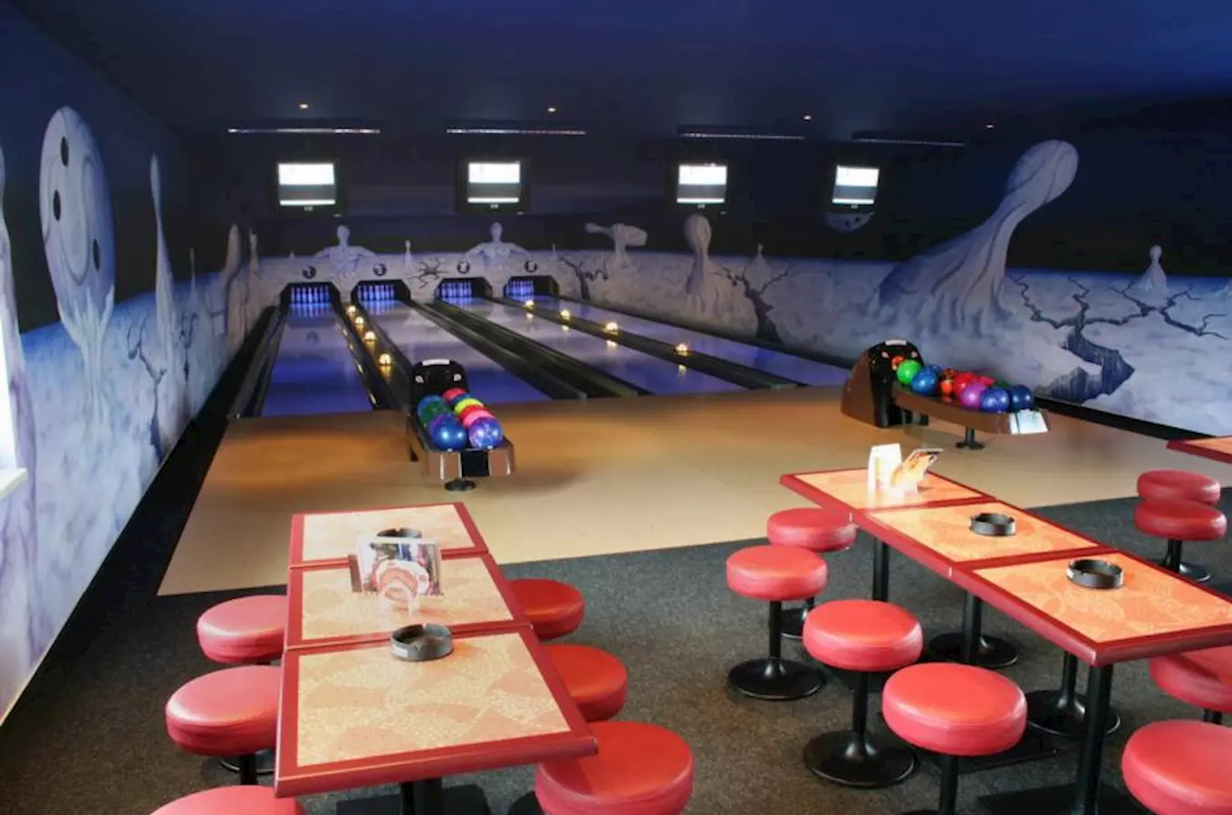 Pizzerie – bowling – Koule v centru Třebíče