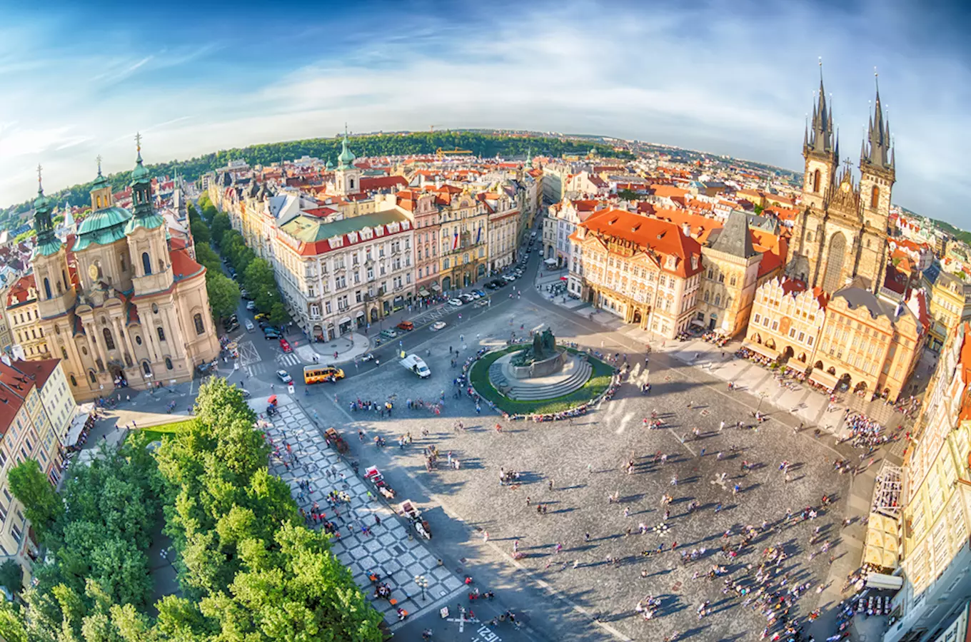 Staroměstské náměstí v Praze - nejstarší a nejvýznamnější pražské náměstí