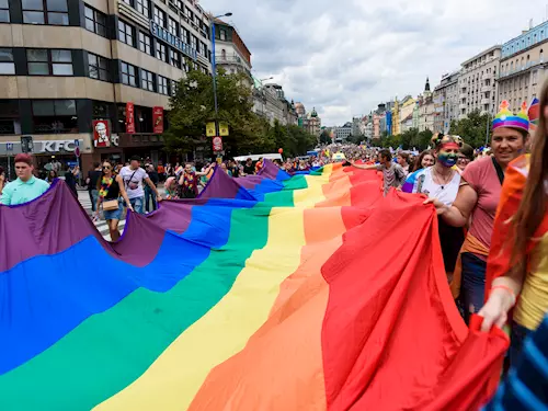 Prague Pride duhová vlajka