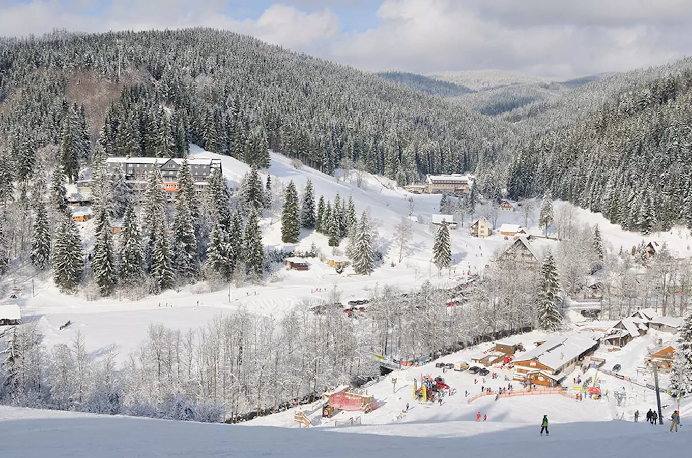 Milovníci wellness míří letos na Valašsko, ve Velkých karlovicích si užijí lyžaři i běžkaři