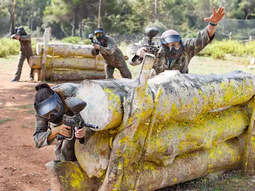 Zábava a adrenalin: 10 tipů, kam jít na paintball