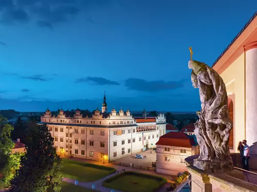 Noční prohlídky piaristického chrámu  v Litomyšli