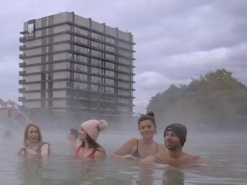 Největší bazén s přírodní minerální vodou v Karlových Varech