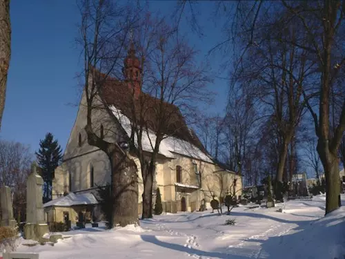 Křížový vrch s hřbitovním kostelem Povýšení sv. Kříže v Moravské Třebové