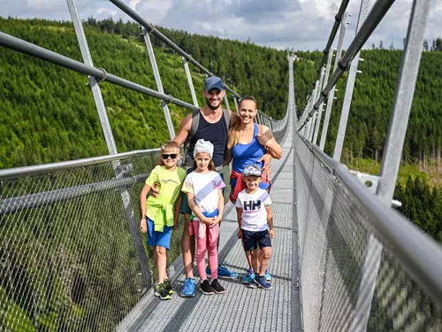 Visutý most přes údolí na Dolní Moravě – Sky Bridge 721, Kudy z nudy