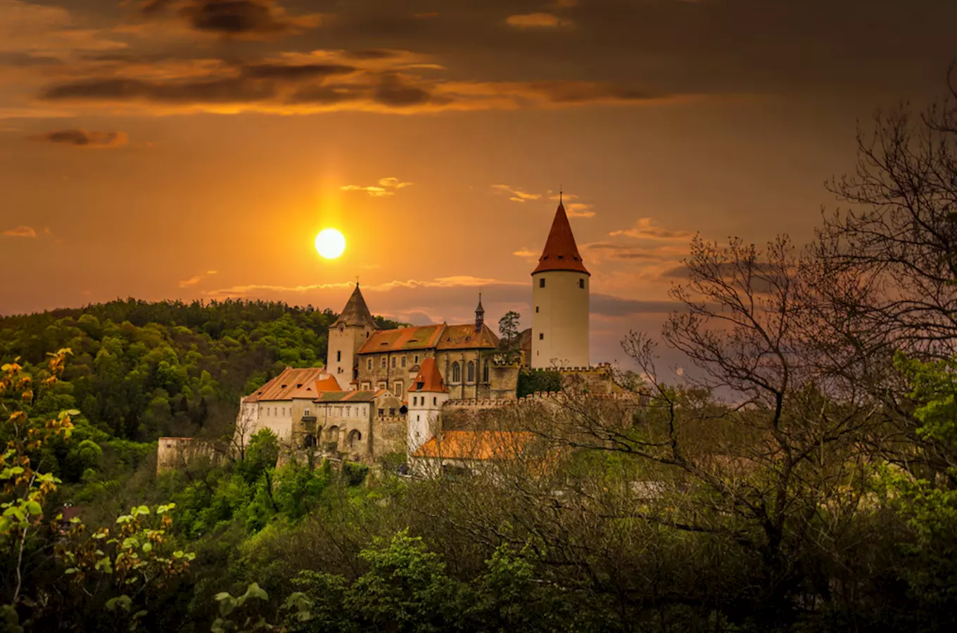 Romantické výletní tipy za příběhy šťastných lásek 