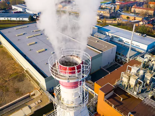Chemická továrna v Záluží u Litvínova – největší chemická továrna v České republice