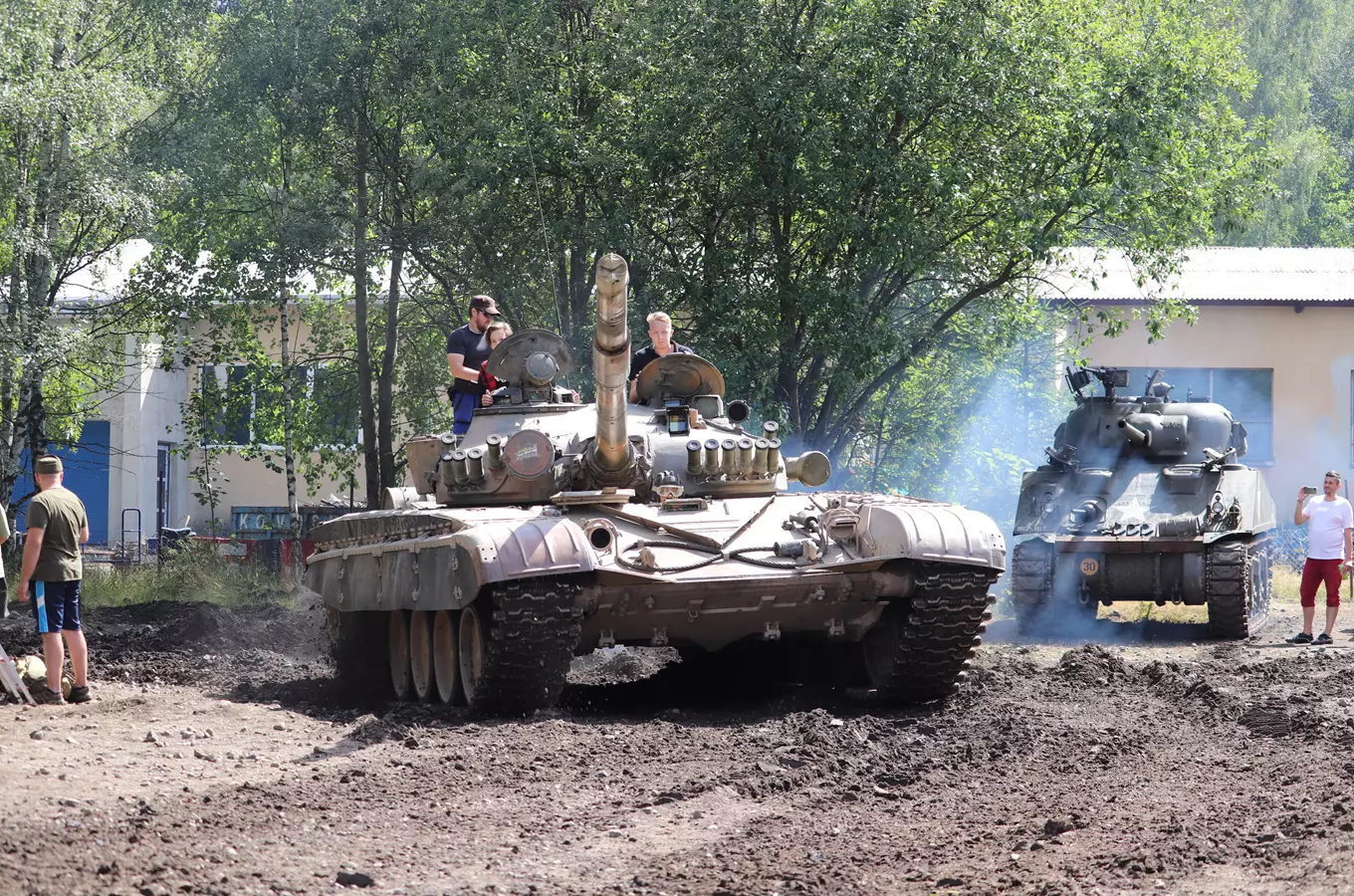 T-72 + Sherman