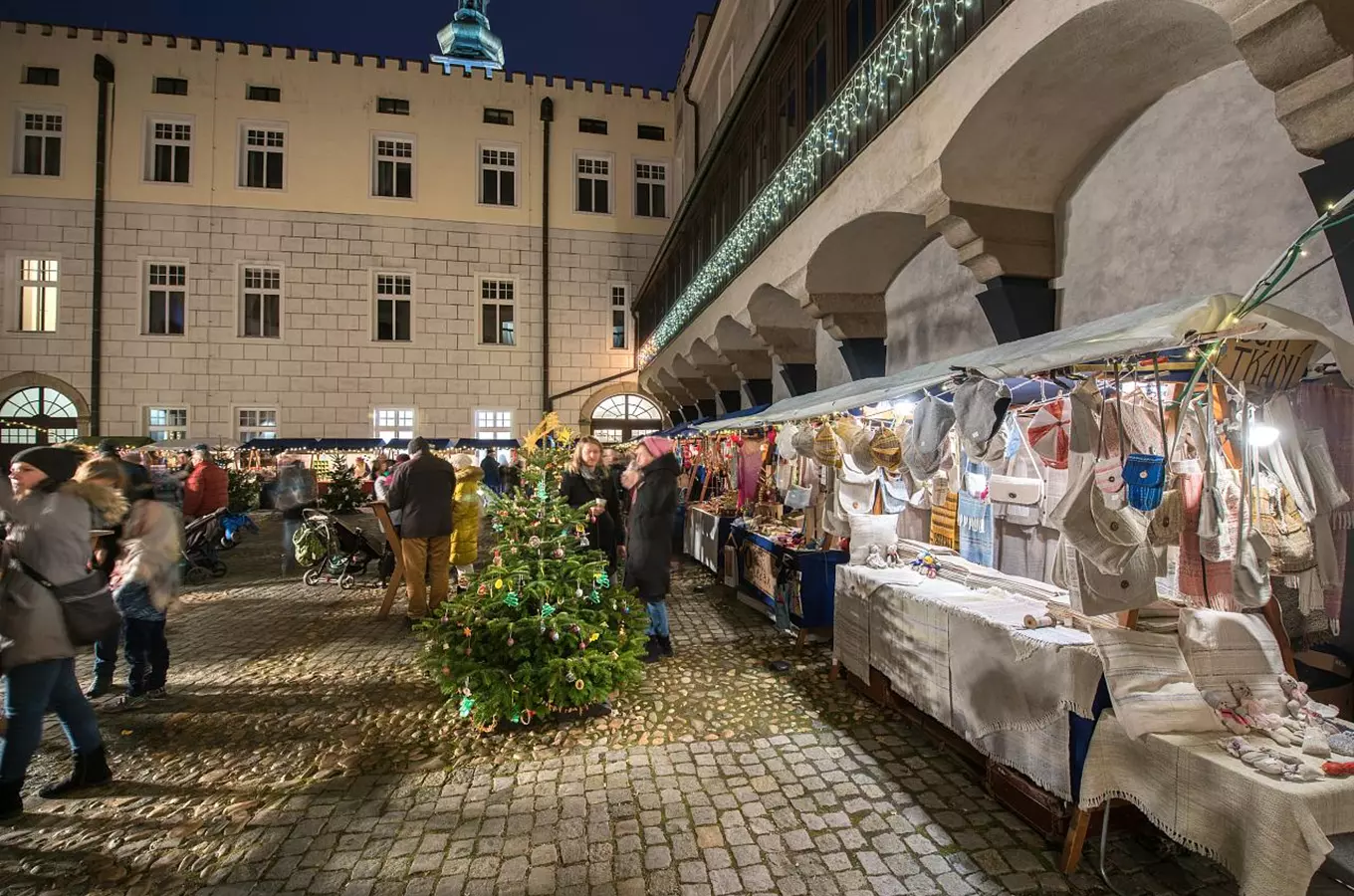 Radniční vánoční trhy v Českých Budějovicích