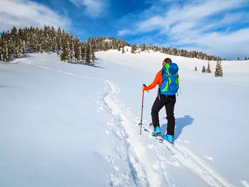 Skialp Na Bílé v Beskydech – půjčovna a kurzy skialpinismu