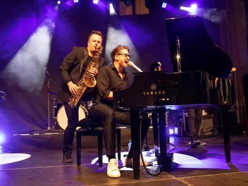 Ondřej G. Brzobohatý & saxofonista Matouš Kobylka