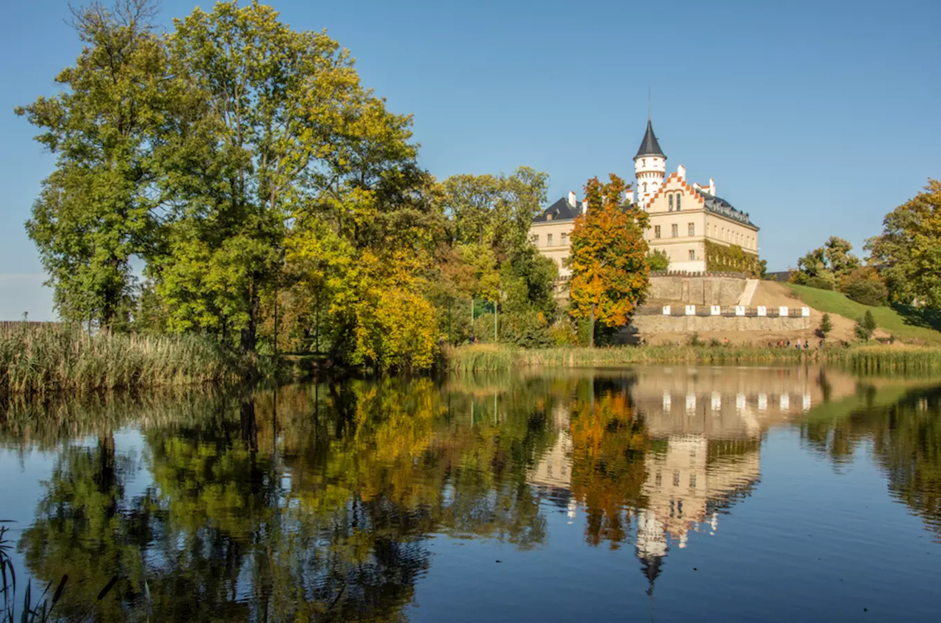 Zámek Raduň – perla novogotického romantismu