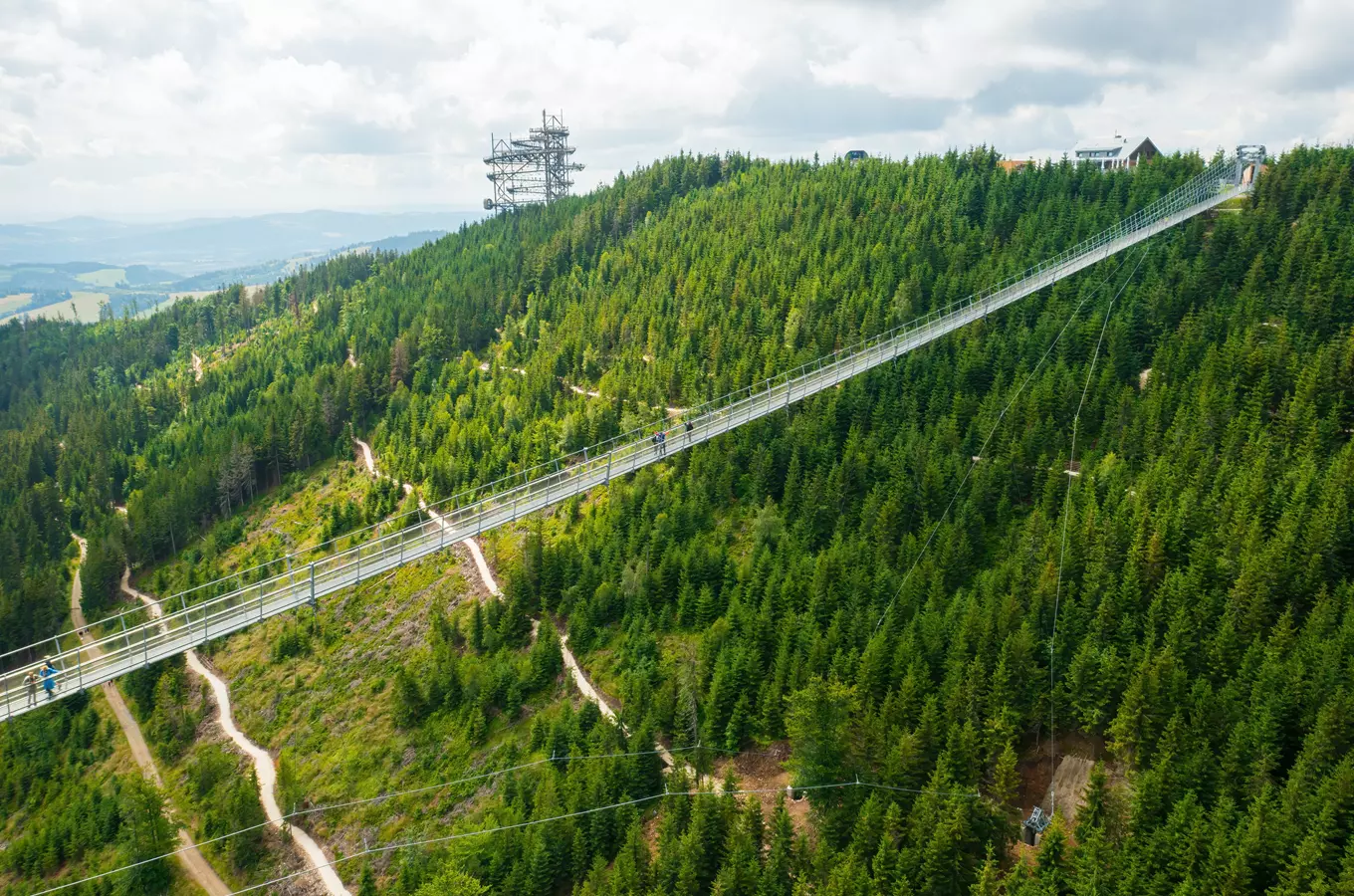 Nejnavštěvovanější turistické cíle Pardubického kraje: Sky Bridge 721, Stezka v oblacích a další zážitky na Dolní Moravě