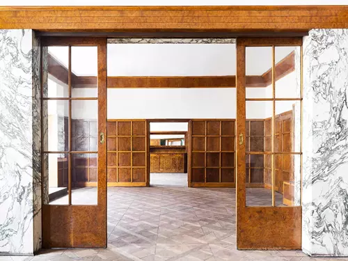Proslulý Loosův interiér bytu Huga Semlera můžete navštívit naposledy před rekonstrukcí