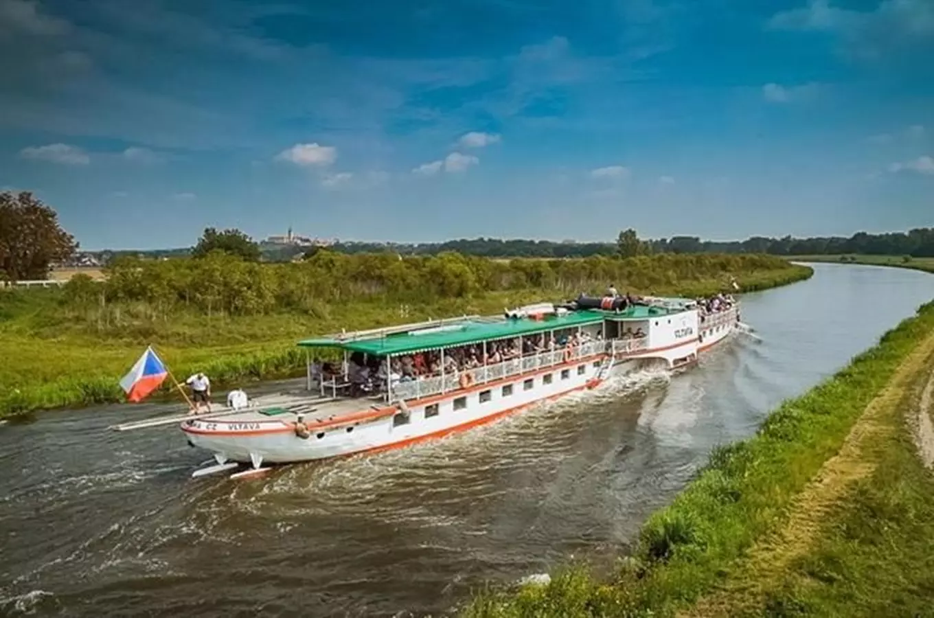 Výletní plavby na řekách a přehradách: 20 tipů, kam vyrazit na palubu lodi