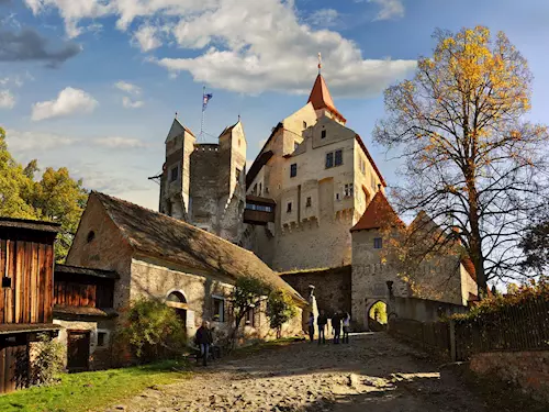 Život na středověkém hradě – program pro školy