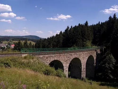 Krušnohorský semmering – projížďka malebnou horskou krajinou