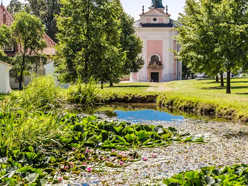 Barokní areál Skalka – poutní kostel u Mníšku pod Brdy