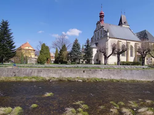 Kostel Nalezení sv. Kříže ve Frýdlantu