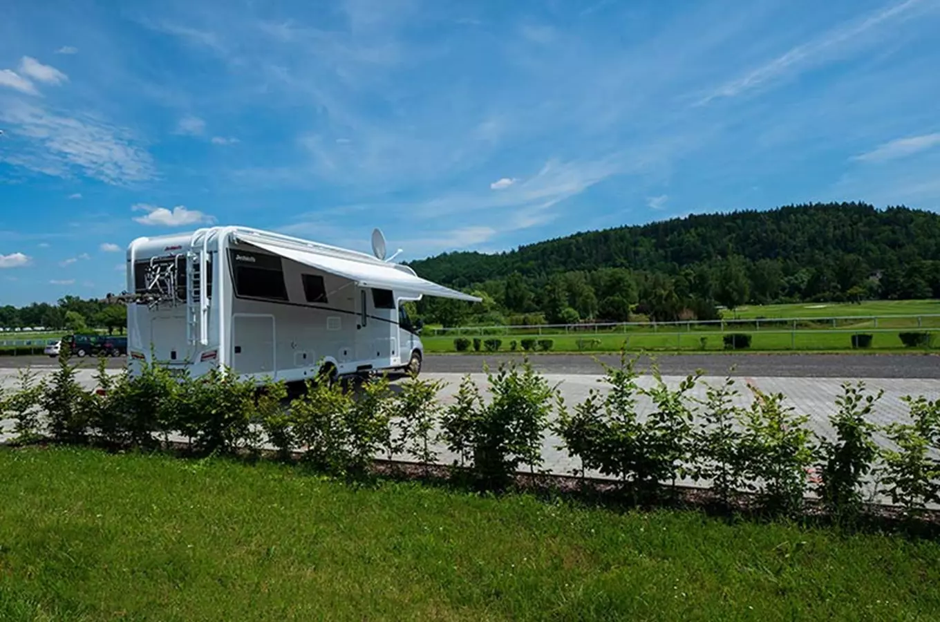 Stellplatz Hipodrom Holoubek