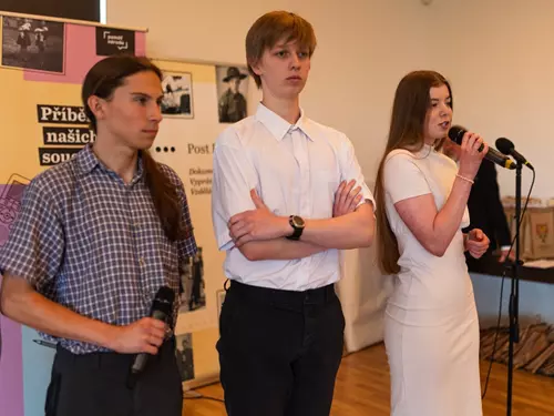 Závěrečná prezentace projektu Příběhy našich sousedů