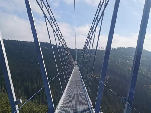 Visutý most přes údolí na Dolní Moravě – Sky Bridge 721, Kudy z nudy