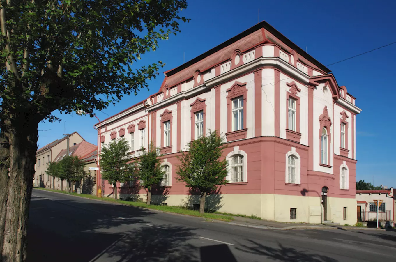 Městské muzeum a galerie Hlinsko – historická, textilní a národopisná expozice